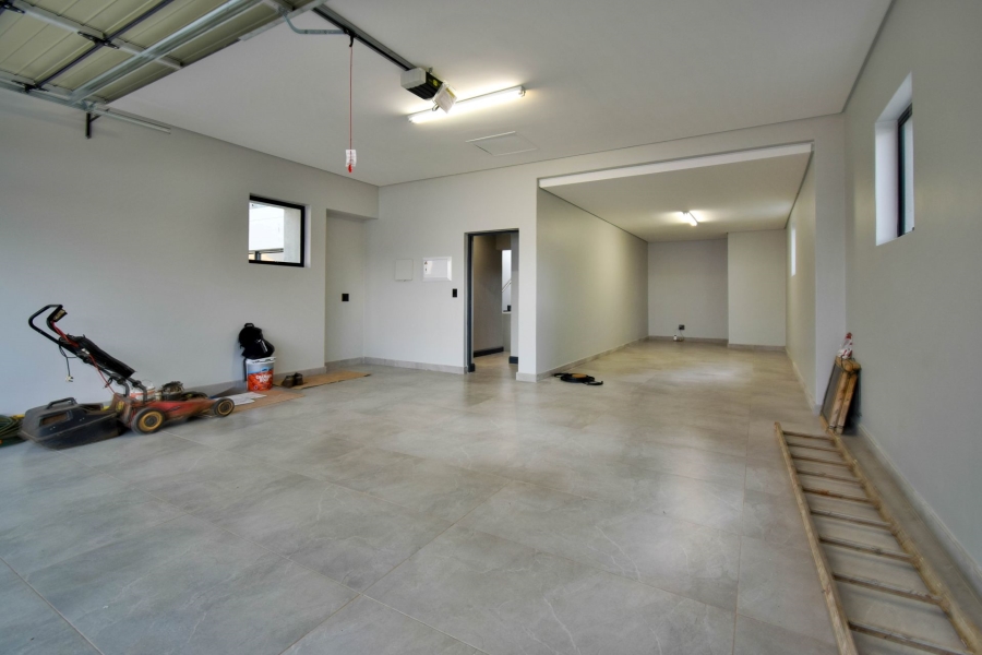 4 Bedroom Property for Sale in Fountainbrook Estate Gauteng