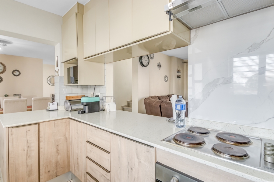 3 Bedroom Property for Sale in Kyalami Hills Gauteng