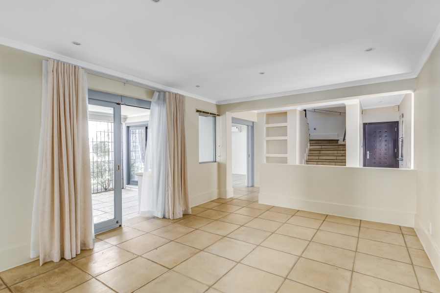 4 Bedroom Property for Sale in Morningside Gauteng