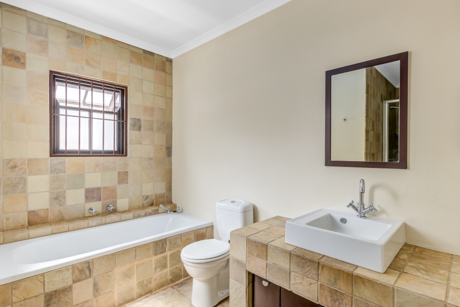 4 Bedroom Property for Sale in Morningside Gauteng