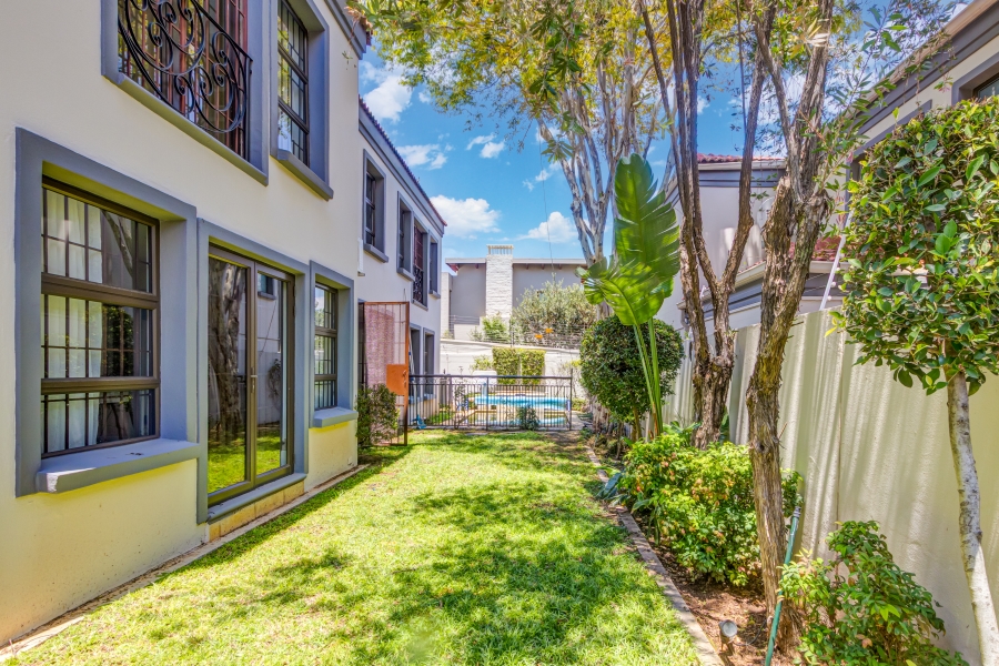 4 Bedroom Property for Sale in Morningside Gauteng