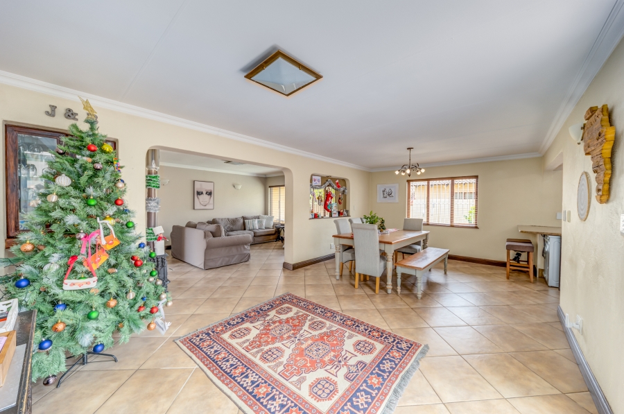 3 Bedroom Property for Sale in Fourways Gauteng