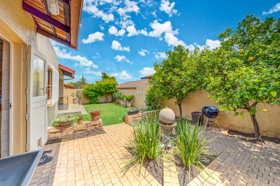 3 Bedroom Property for Sale in Fourways Gauteng