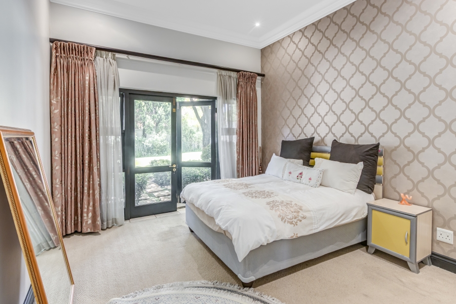 To Let 6 Bedroom Property for Rent in Dainfern Golf Estate Gauteng