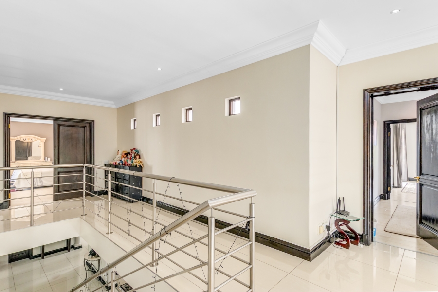 To Let 6 Bedroom Property for Rent in Dainfern Golf Estate Gauteng