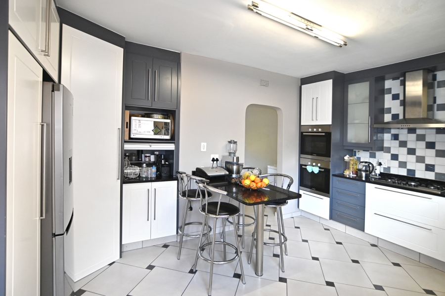 3 Bedroom Property for Sale in River Club Gauteng