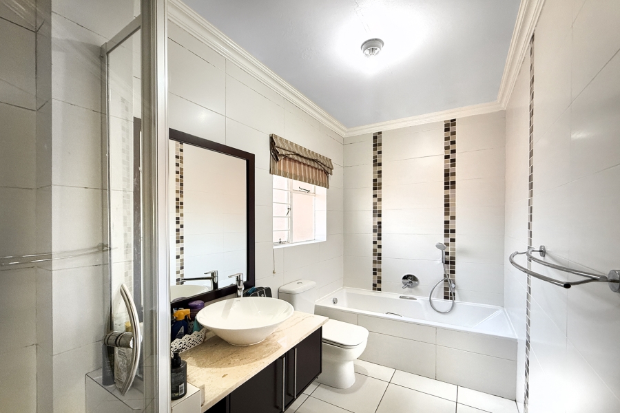 3 Bedroom Property for Sale in River Club Gauteng