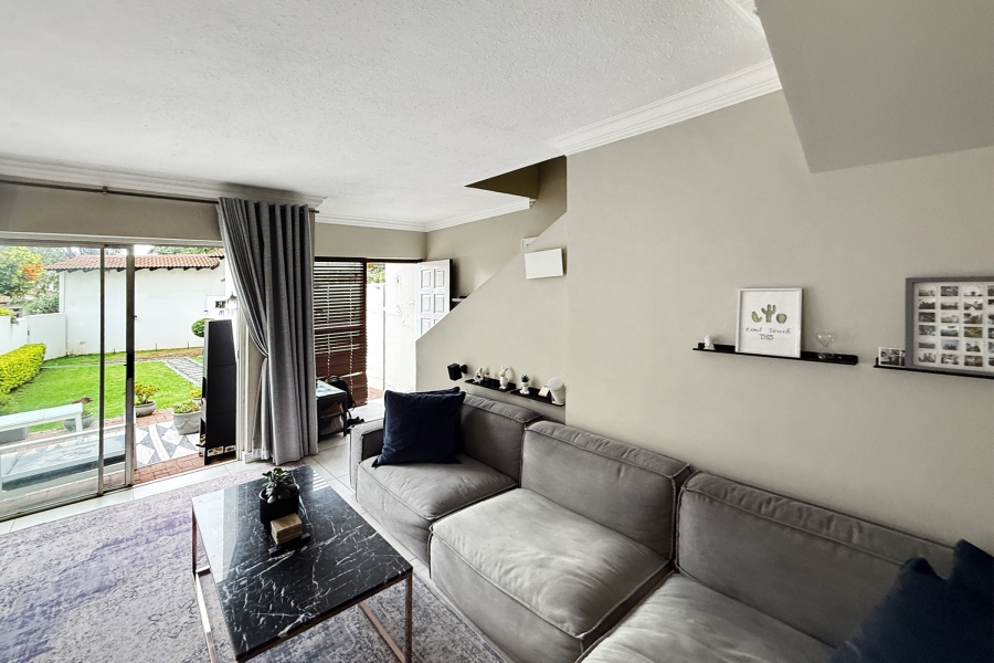 2 Bedroom Property for Sale in Bryanston Gauteng