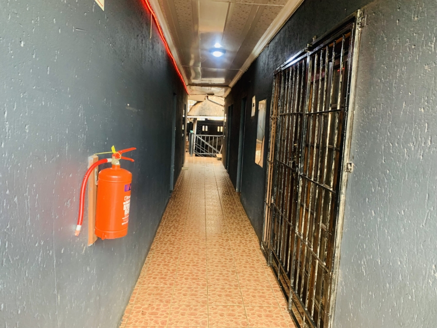 13 Bedroom Property for Sale in Bellevue Gauteng