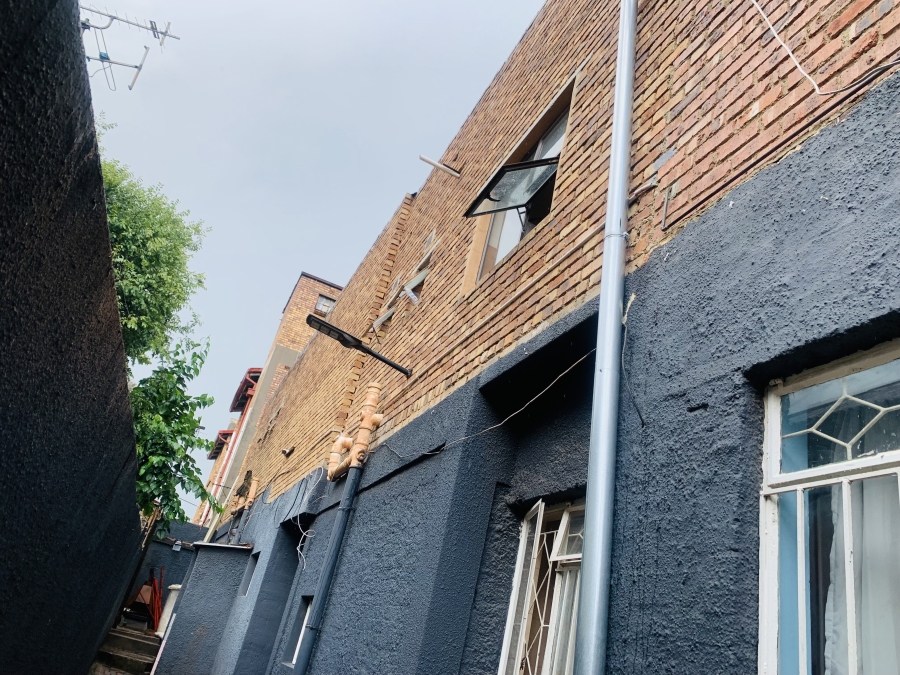 13 Bedroom Property for Sale in Bellevue Gauteng