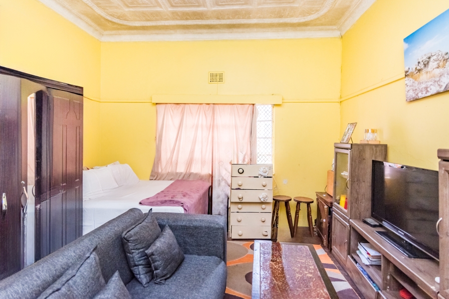 11 Bedroom Property for Sale in Bezuidenhout Valley Gauteng