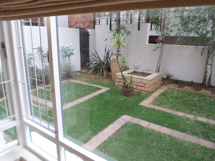 To Let 2 Bedroom Property for Rent in Morningside Gauteng