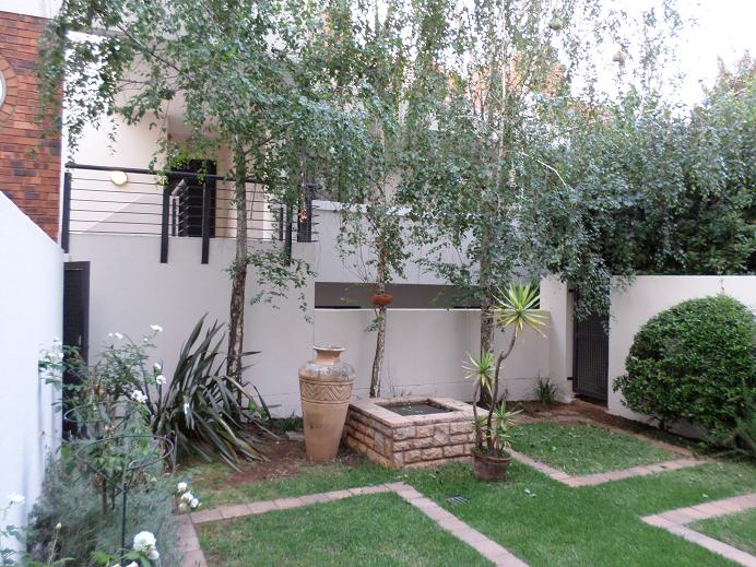 To Let 2 Bedroom Property for Rent in Morningside Gauteng