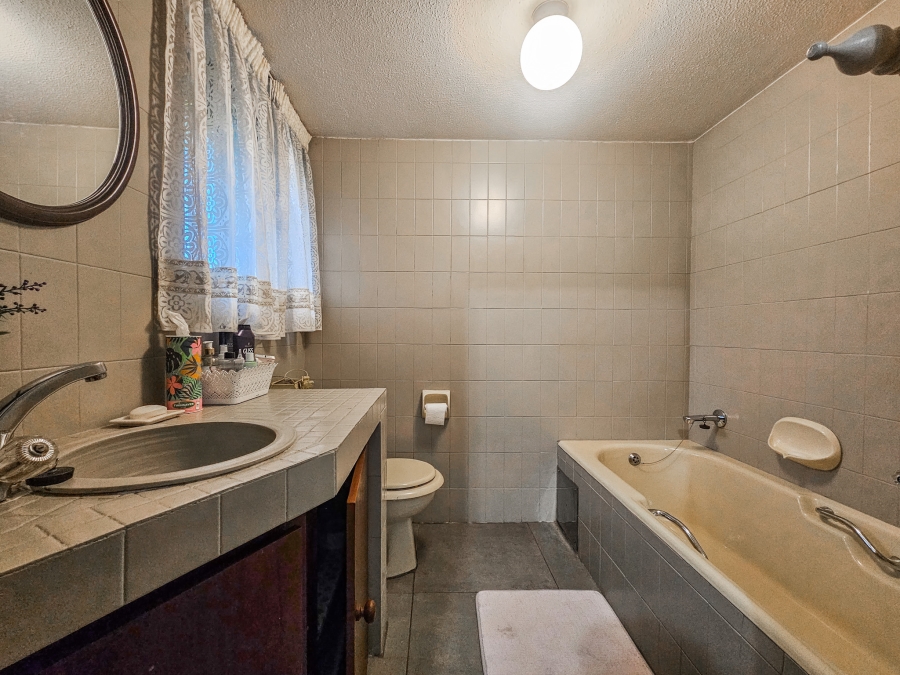 3 Bedroom Property for Sale in Lynnwood Gauteng