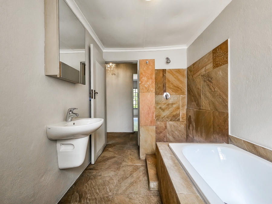 3 Bedroom Property for Sale in Lynnwood Glen Gauteng