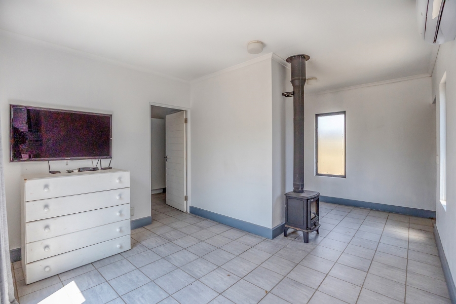 4 Bedroom Property for Sale in Monaghan Farm Gauteng