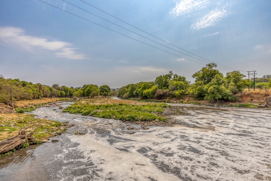 4 Bedroom Property for Sale in Monaghan Farm Gauteng