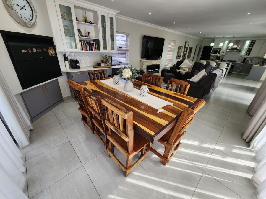 3 Bedroom Property for Sale in Beyers Park Gauteng