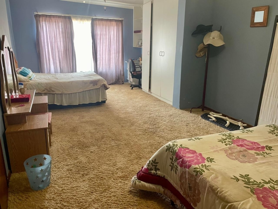 3 Bedroom Property for Sale in Sinoville Gauteng