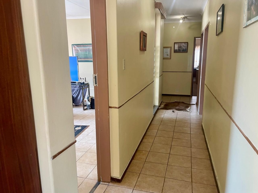 3 Bedroom Property for Sale in Sinoville Gauteng