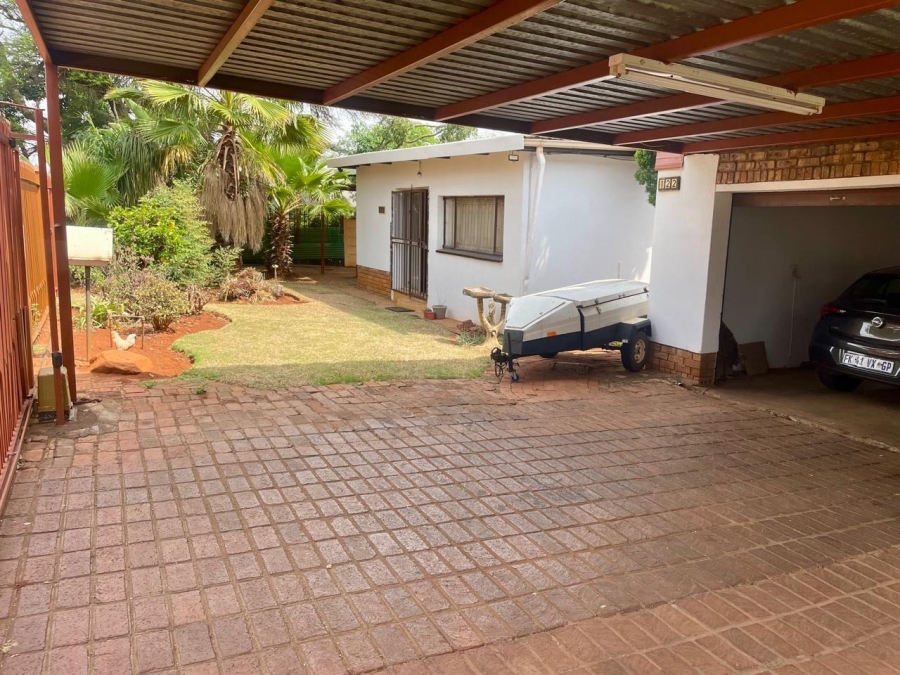 3 Bedroom Property for Sale in Sinoville Gauteng