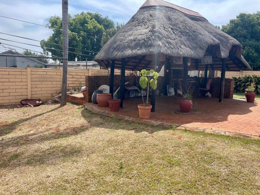 3 Bedroom Property for Sale in Sinoville Gauteng