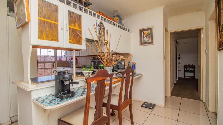 3 Bedroom Property for Sale in Goedeburg Gauteng