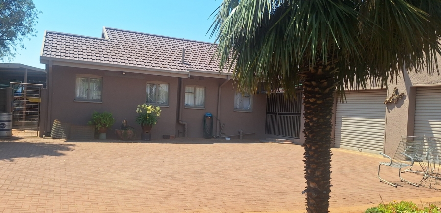 3 Bedroom Property for Sale in Sonland Park Gauteng