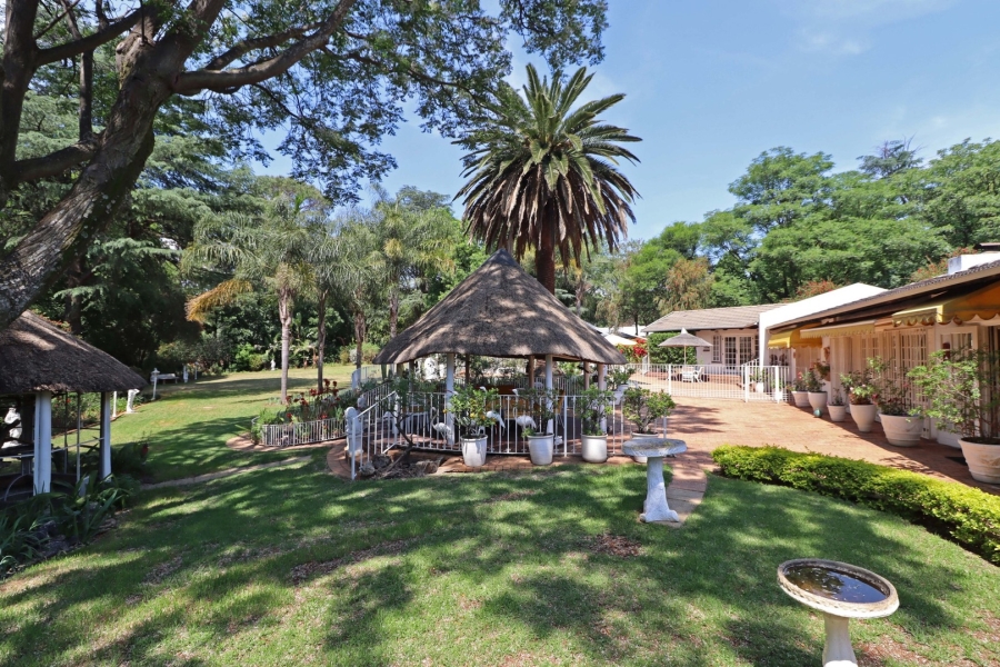4 Bedroom Property for Sale in Bryanston Gauteng