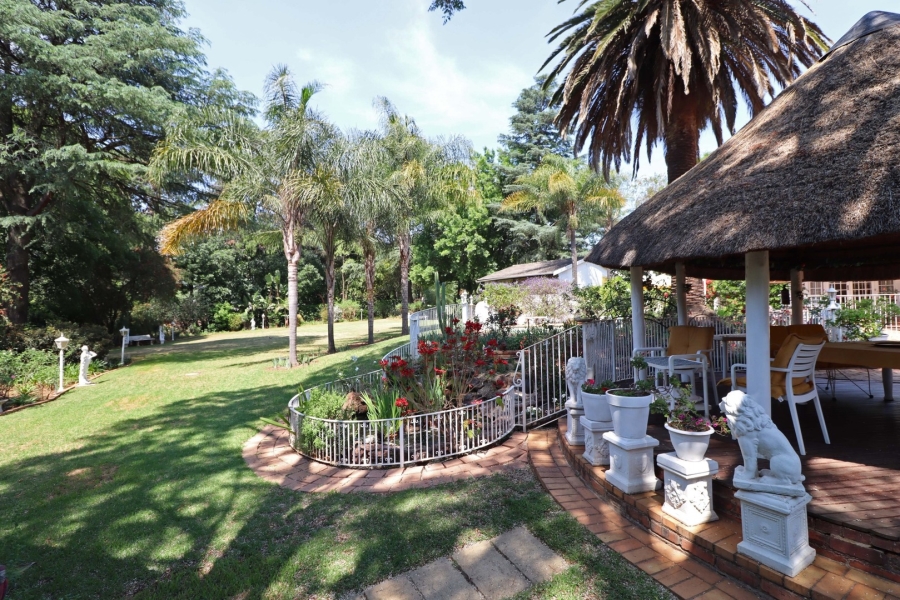 4 Bedroom Property for Sale in Bryanston Gauteng