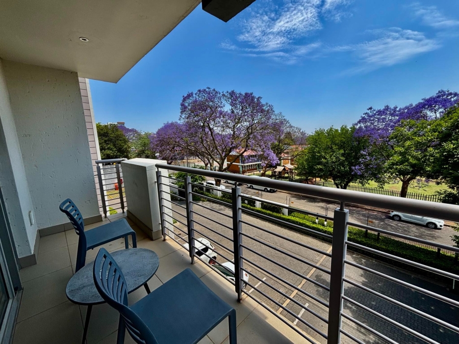 To Let 2 Bedroom Property for Rent in Rosebank Gauteng