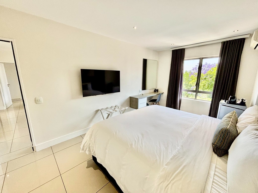 To Let 2 Bedroom Property for Rent in Rosebank Gauteng