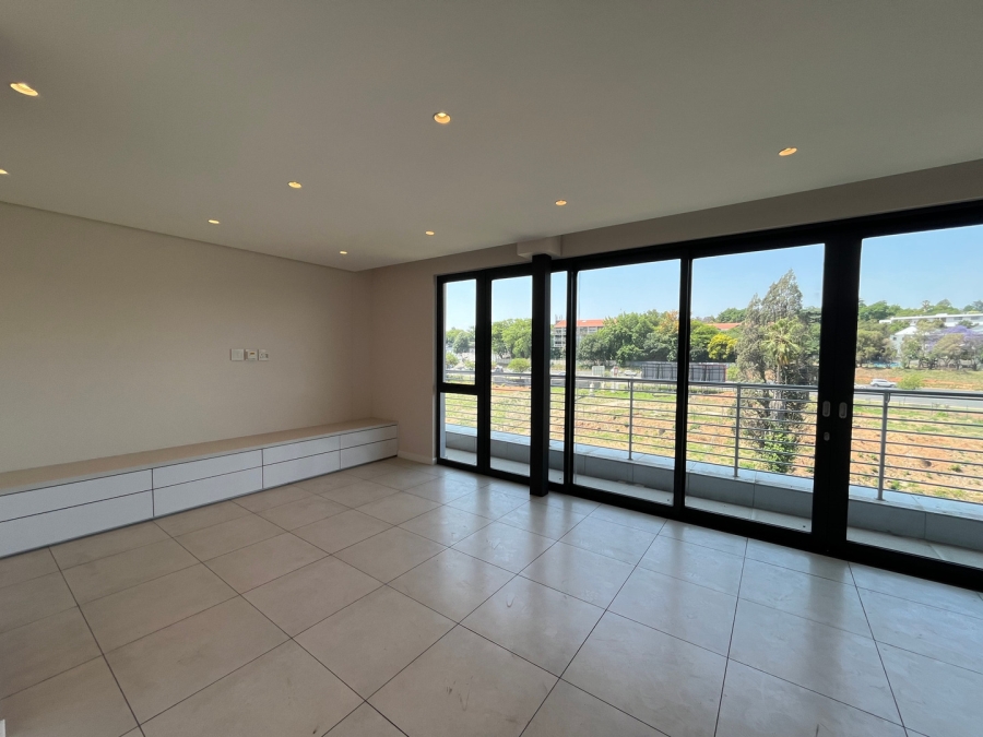 To Let 3 Bedroom Property for Rent in Parkmore Gauteng