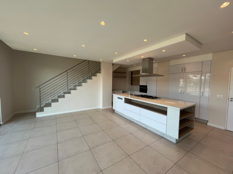 To Let 3 Bedroom Property for Rent in Parkmore Gauteng