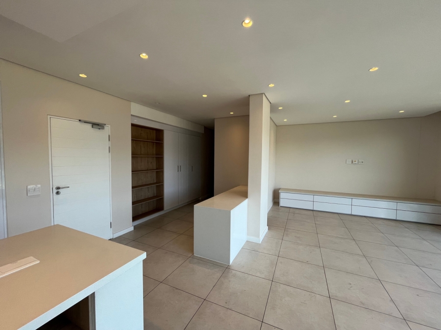 To Let 3 Bedroom Property for Rent in Parkmore Gauteng