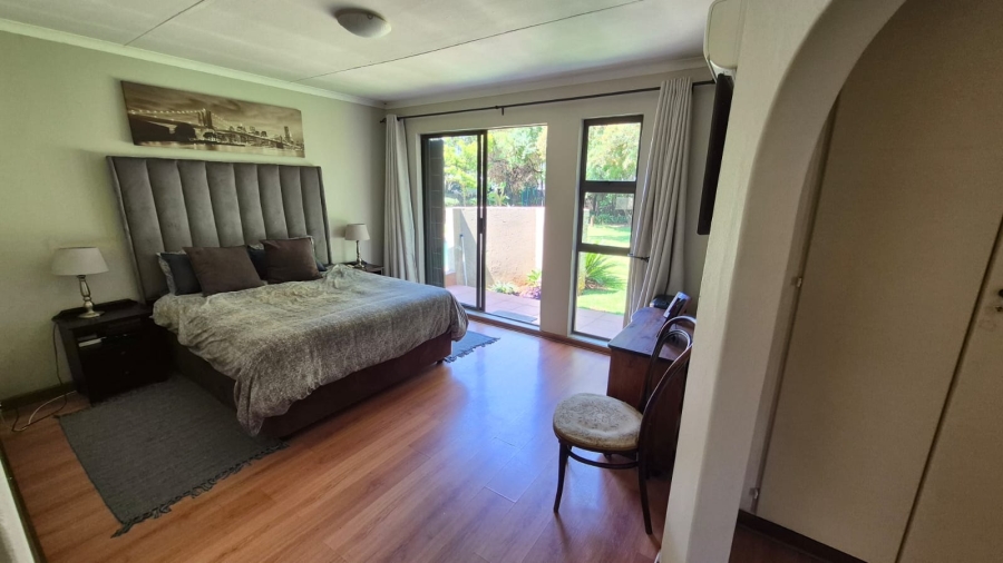 4 Bedroom Property for Sale in Eldoraigne Gauteng