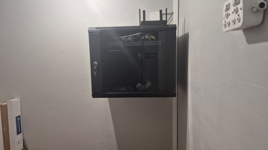 4 Bedroom Property for Sale in Eldoraigne Gauteng