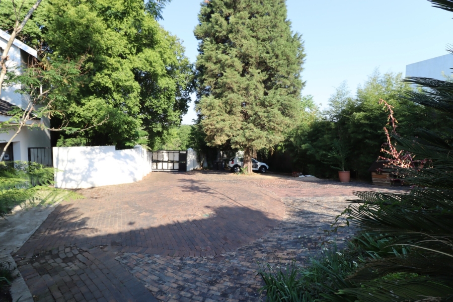 4 Bedroom Property for Sale in Bryanston Gauteng