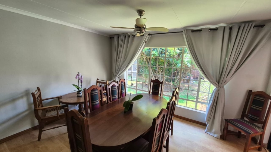 4 Bedroom Property for Sale in Eldoraigne Gauteng