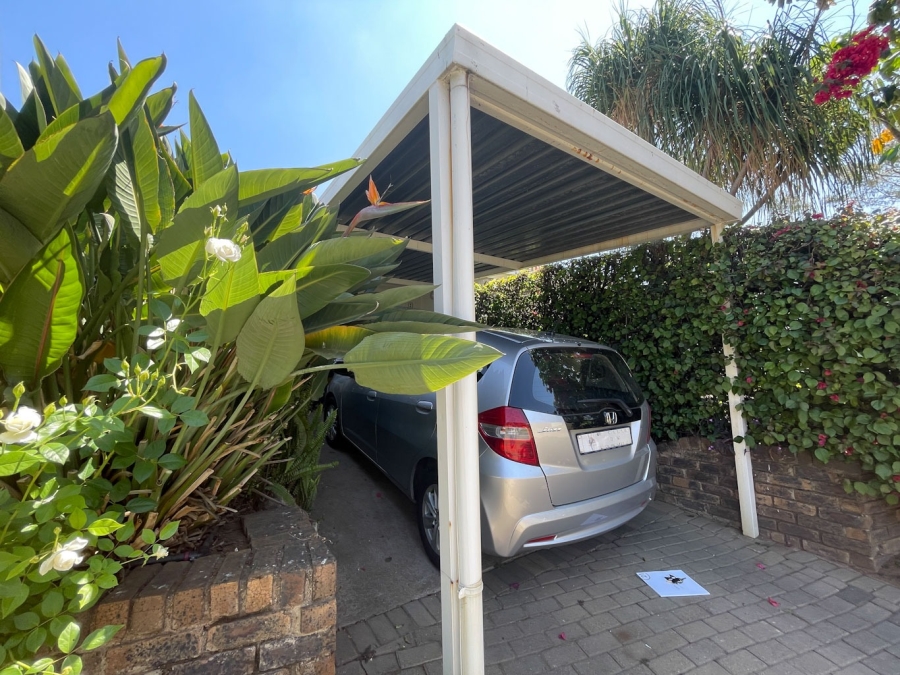 3 Bedroom Property for Sale in Bryanston Gauteng