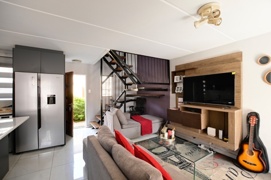 2 Bedroom Property for Sale in Sinoville Gauteng