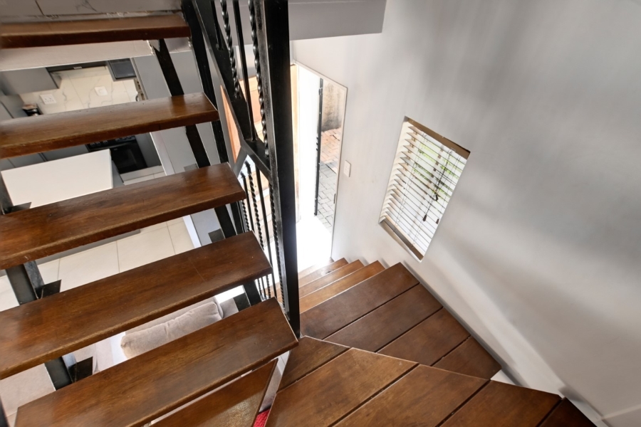 2 Bedroom Property for Sale in Sinoville Gauteng