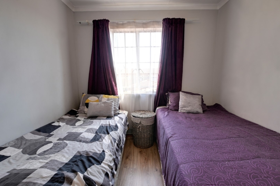 2 Bedroom Property for Sale in Sinoville Gauteng