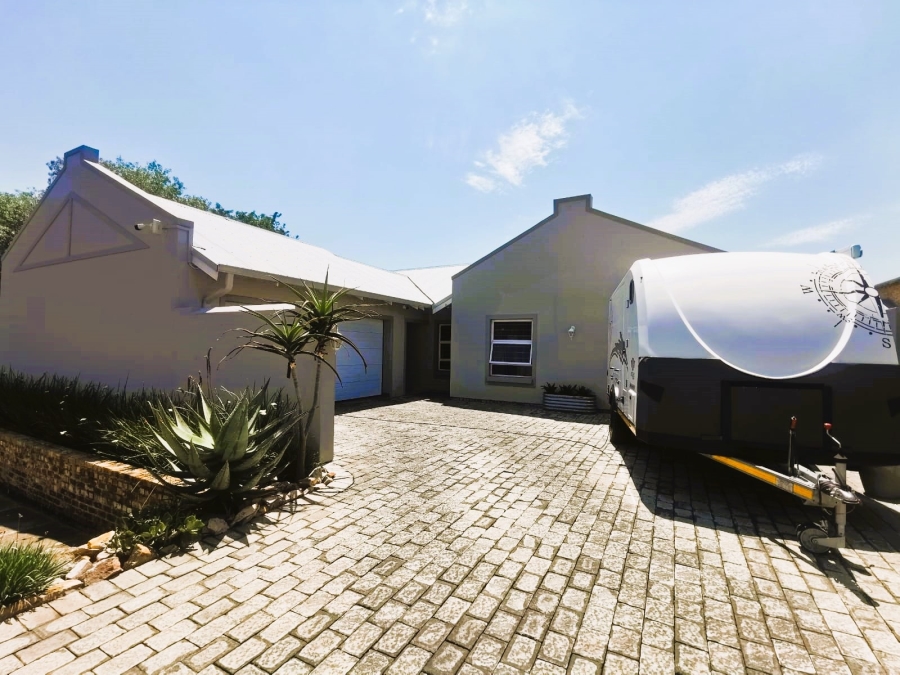 3 Bedroom Property for Sale in Beyers Park Gauteng
