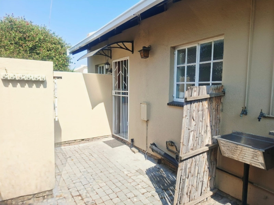 1 Bedroom Property for Sale in Marais Steyn Park Gauteng