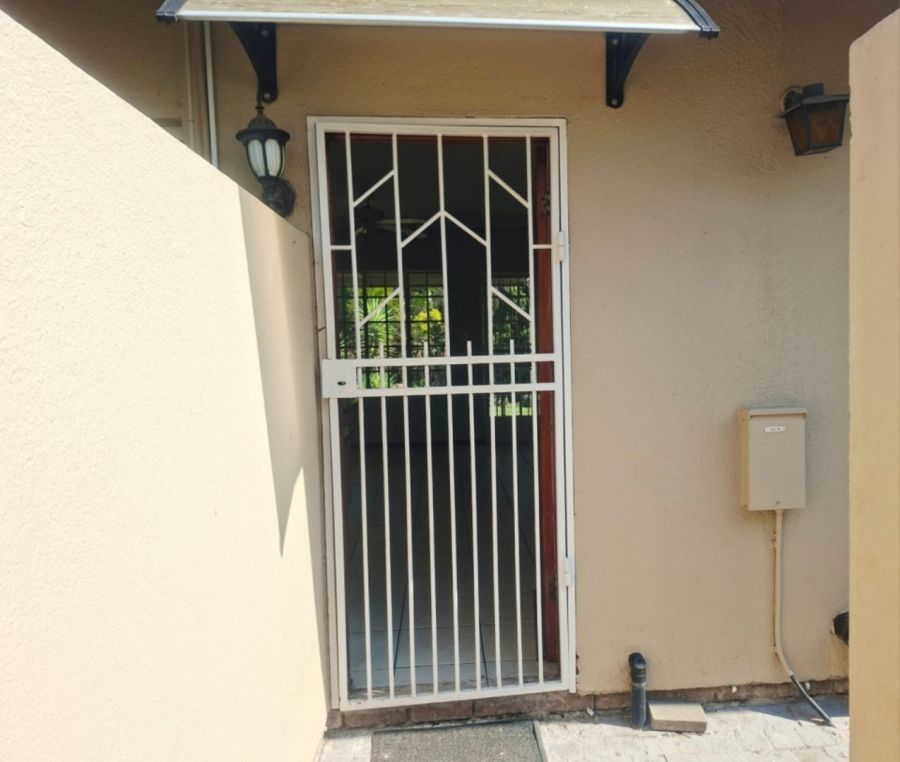1 Bedroom Property for Sale in Marais Steyn Park Gauteng