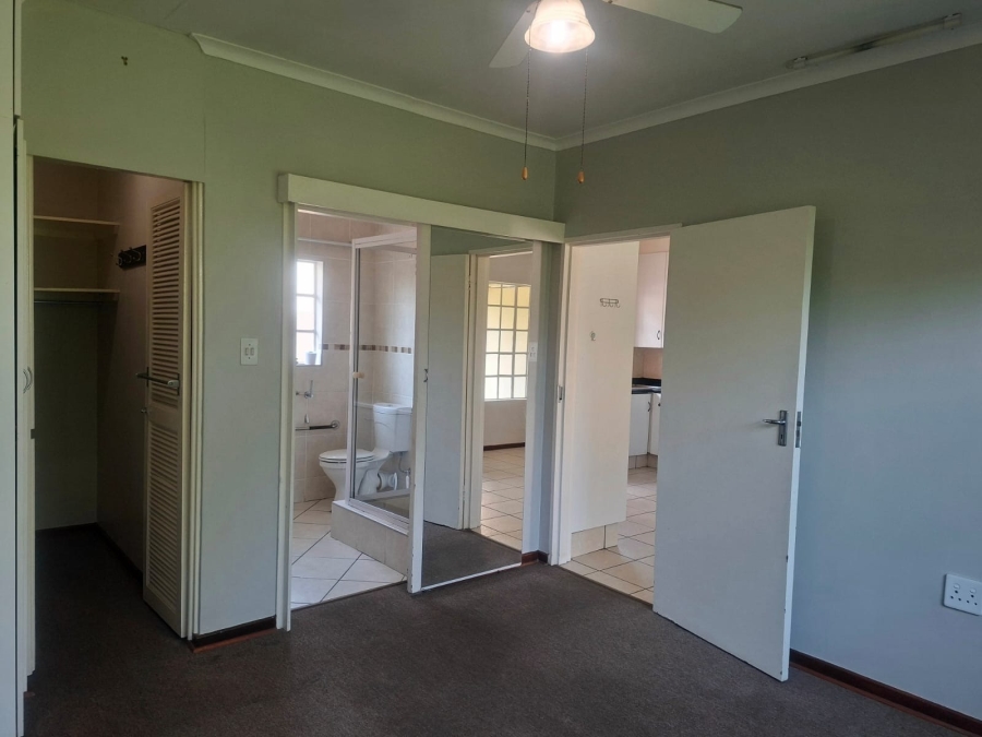 1 Bedroom Property for Sale in Marais Steyn Park Gauteng