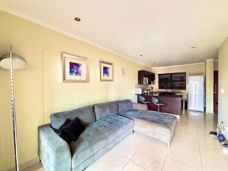 To Let 1 Bedroom Property for Rent in Sandown Gauteng