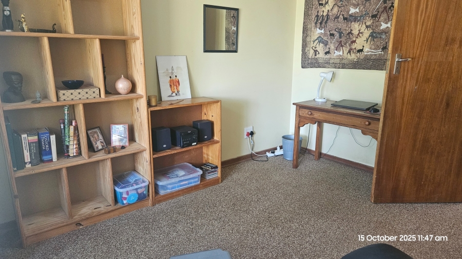 3 Bedroom Property for Sale in Golf View Gauteng