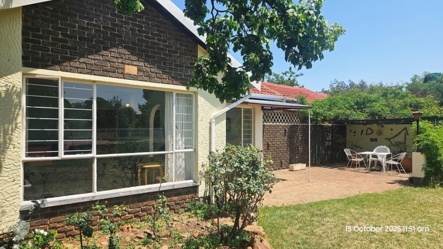3 Bedroom Property for Sale in Golf View Gauteng